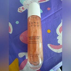 SAND+FOG Sweet Honey Illuminating Body Oil - Shimmery Bronze